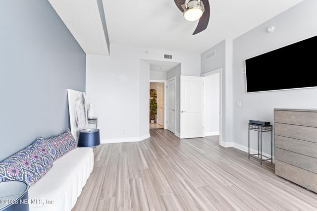 1431 RIVERPLACE Boulevard 3002, Jacksonville, FL 32207