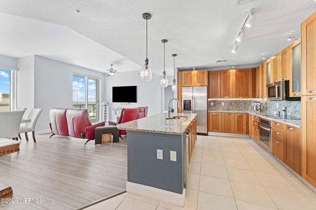 1431 RIVERPLACE Boulevard 3002, Jacksonville, FL 32207