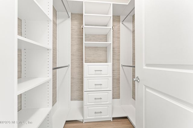 1431 RIVERPLACE Boulevard 3002, Jacksonville, FL 32207