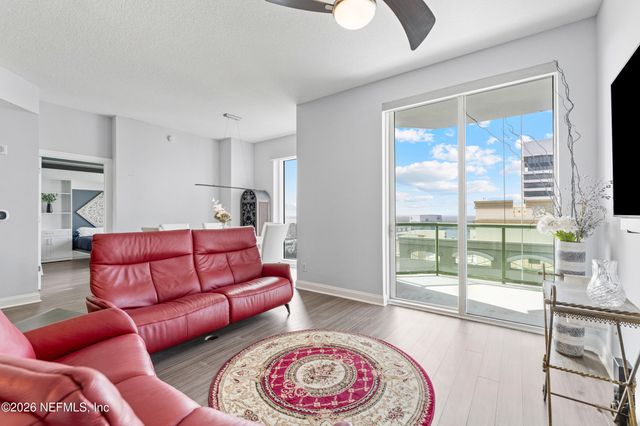 1431 RIVERPLACE Boulevard 3002, Jacksonville, FL 32207