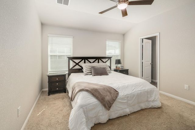 413 Hunter LOOP, Bertram, TX 78605