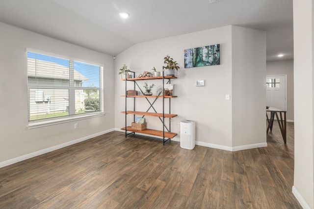 413 Hunter LOOP, Bertram, TX 78605