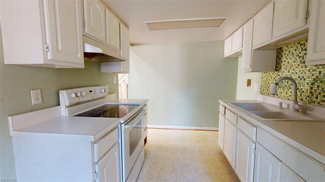 823 Rivanna River RCH, Chesapeake, VA 23320