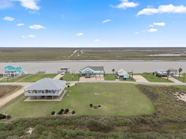 1862 County Road 230, Sargent, TX 77414