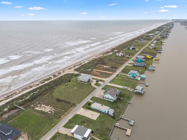 1862 County Road 230, Sargent, TX 77414