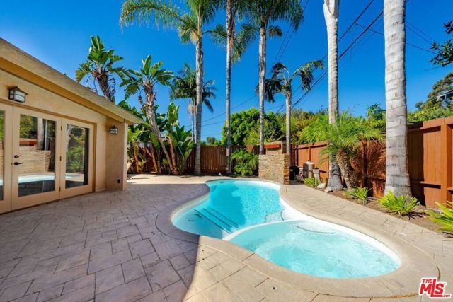 11331 Isleta Street, Los Angeles, CA 90049