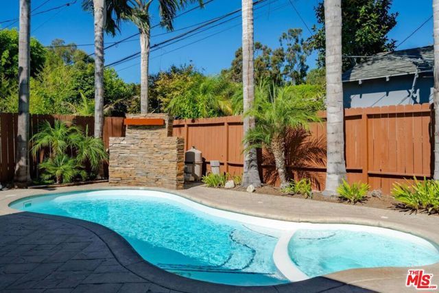 11331 Isleta Street, Los Angeles, CA 90049