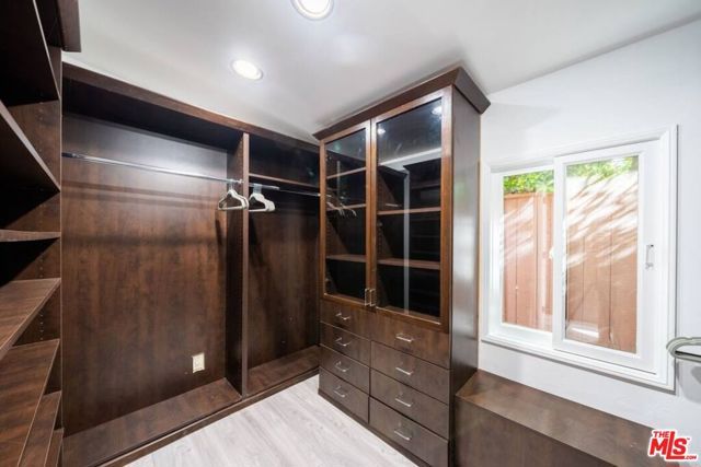 11331 Isleta Street, Los Angeles, CA 90049