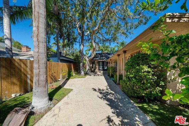 11331 Isleta Street, Los Angeles, CA 90049