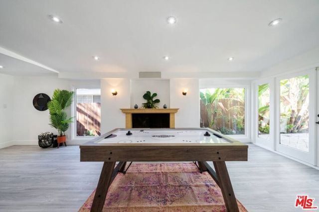 11331 Isleta Street, Los Angeles, CA 90049