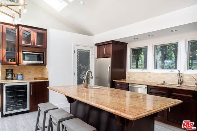 11331 Isleta Street, Los Angeles, CA 90049