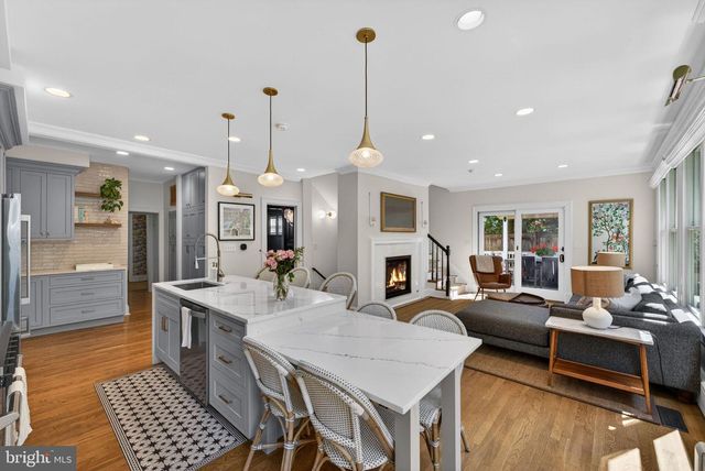 3920 INGOMAR ST NW, Washington, DC 20015