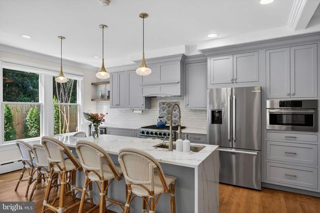 3920 INGOMAR ST NW, Washington, DC 20015