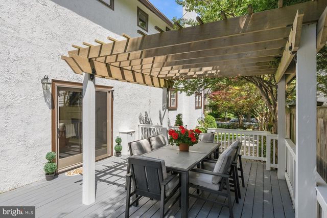 3920 INGOMAR ST NW, Washington, DC 20015