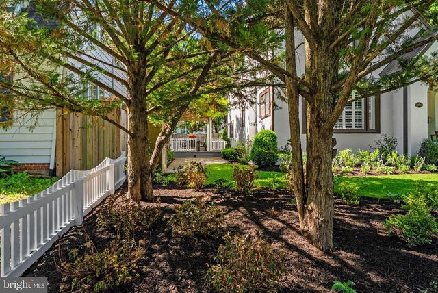 3920 INGOMAR ST NW, Washington, DC 20015