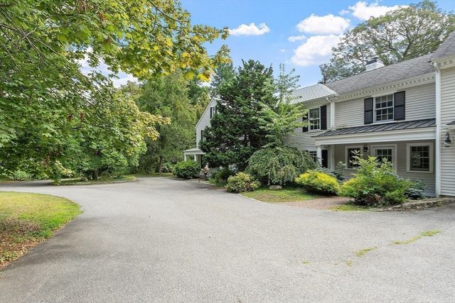 251A Old Billerica Road, Bedford, MA 01730