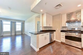 525 N FAYETTE ST #519, Alexandria, VA 22314