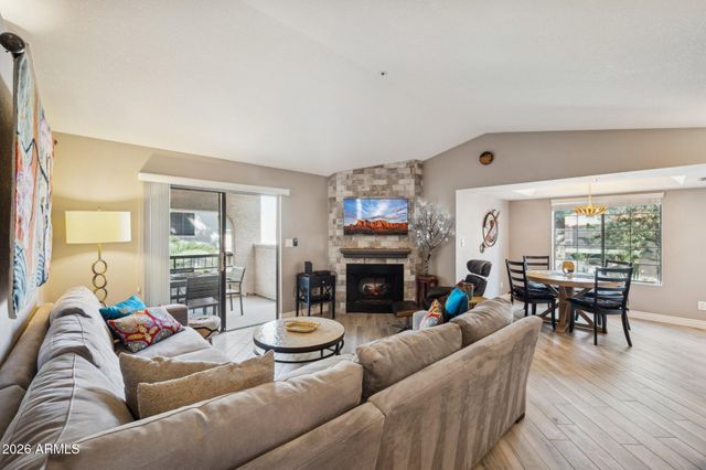 9396 E PURDUE Avenue 221, Scottsdale, AZ 85258