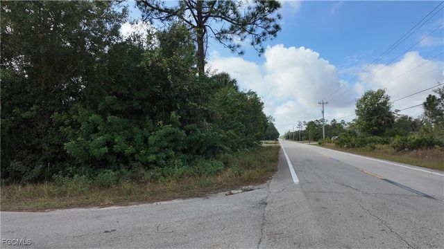 1806 E 10TH ST, Lehigh Acres, FL 33972