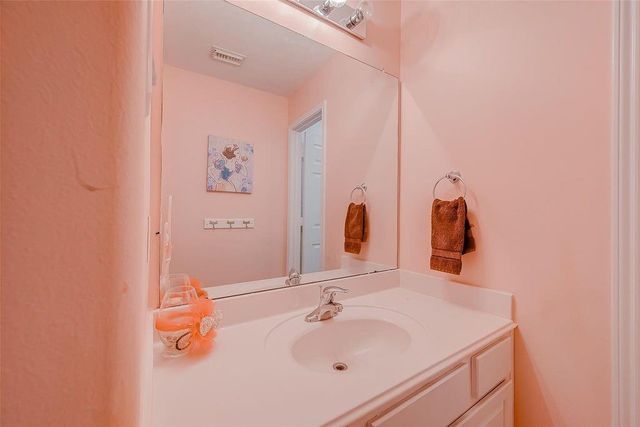 2703 Marble Brook Lane, Pearland, TX 77584