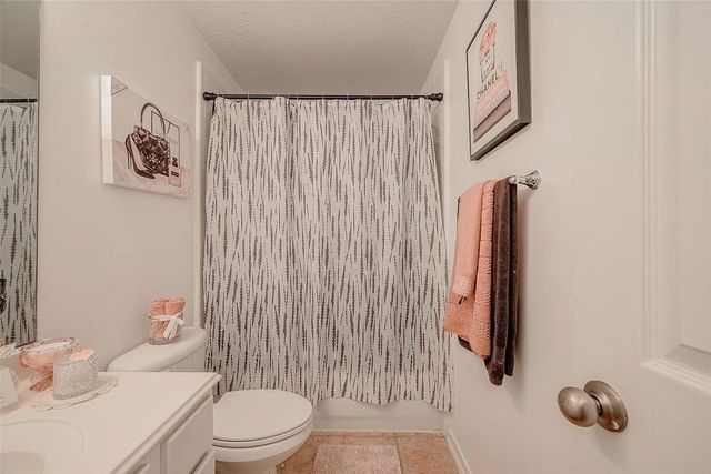 2703 Marble Brook Lane, Pearland, TX 77584