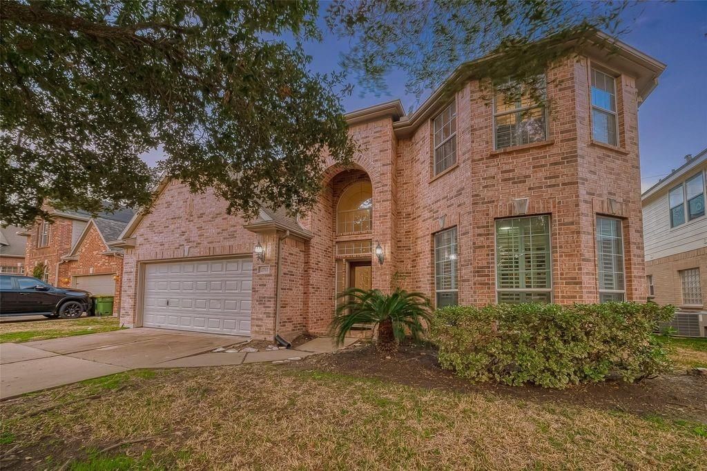2703 Marble Brook Lane, Pearland, TX 77584