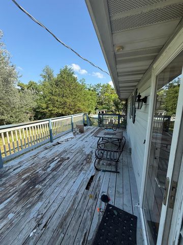 52 Pvt Dr 3902 Co Rd 31, Chesapeake, OH 45619