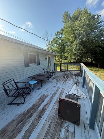 52 Pvt Dr 3902 Co Rd 31, Chesapeake, OH 45619