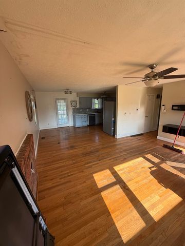 52 Pvt Dr 3902 Co Rd 31, Chesapeake, OH 45619