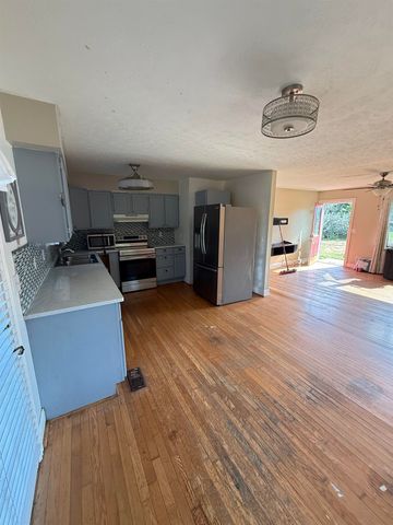 52 Pvt Dr 3902 Co Rd 31, Chesapeake, OH 45619