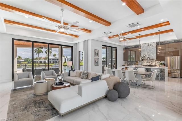 4301 SE 18th PL, Cape Coral, FL 33904