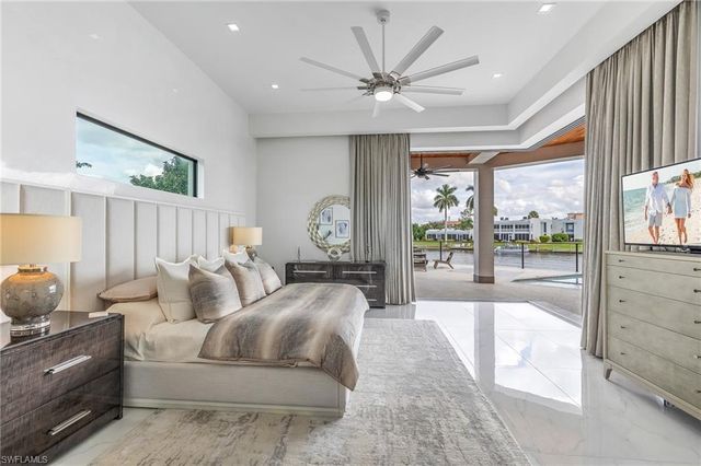 4301 SE 18th PL, Cape Coral, FL 33904