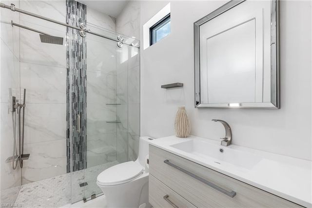 4301 SE 18th PL, Cape Coral, FL 33904