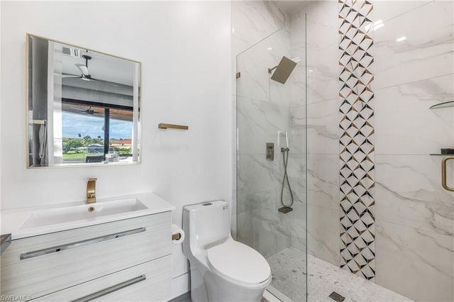 4301 SE 18th PL, Cape Coral, FL 33904