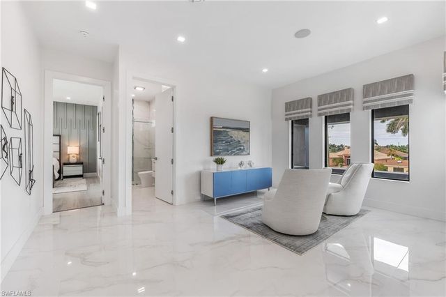 4301 SE 18th PL, Cape Coral, FL 33904