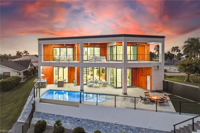 4301 SE 18th PL, Cape Coral, FL 33904