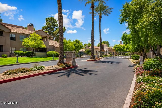 5950 N 78TH Street 221, Scottsdale, AZ 85250