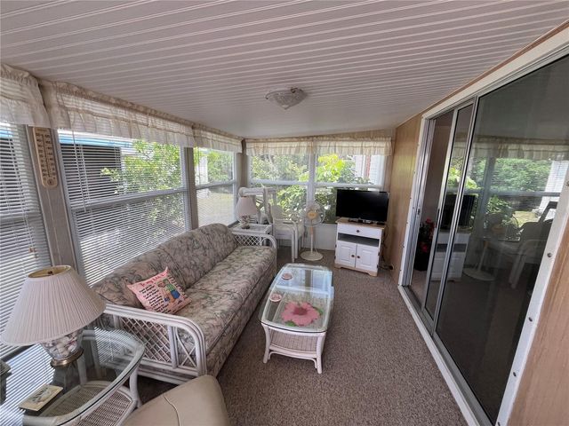 785 CERVINA DRIVE N, Venice, FL 34285