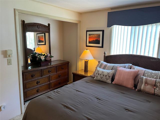 785 CERVINA DRIVE N, Venice, FL 34285