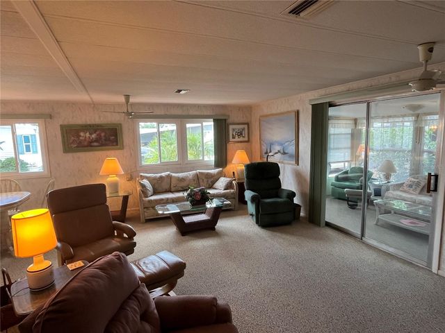 785 CERVINA DRIVE N, Venice, FL 34285