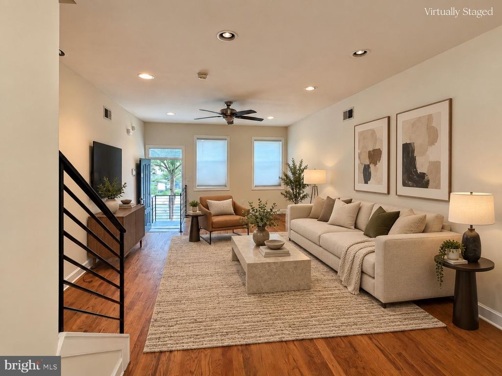2146 ELLSWORTH ST, PHILADELPHIA, PA 19146 — photo 2