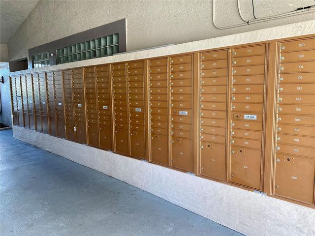 1716 FOX GLEN COURT, Winter Springs, FL 32708