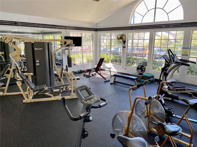 1716 FOX GLEN COURT, Winter Springs, FL 32708