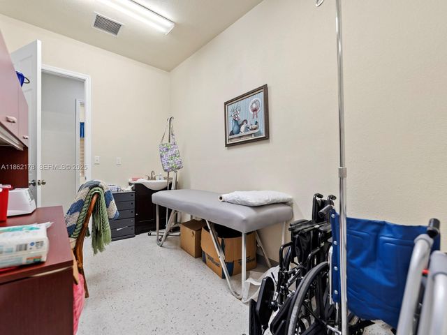 45 NW 4th Street, Homestead, FL 33030