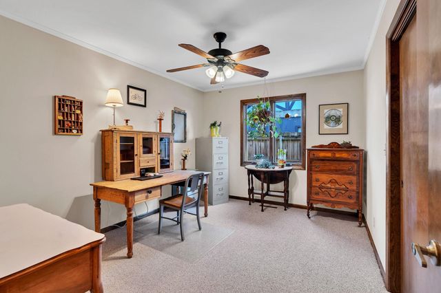 6902 E 14th St N, Wichita, KS 67206