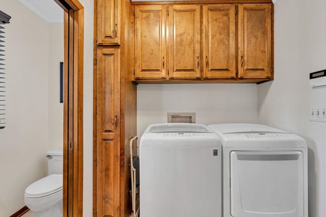 6902 E 14th St N, Wichita, KS 67206