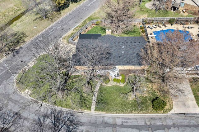 6902 E 14th St N, Wichita, KS 67206