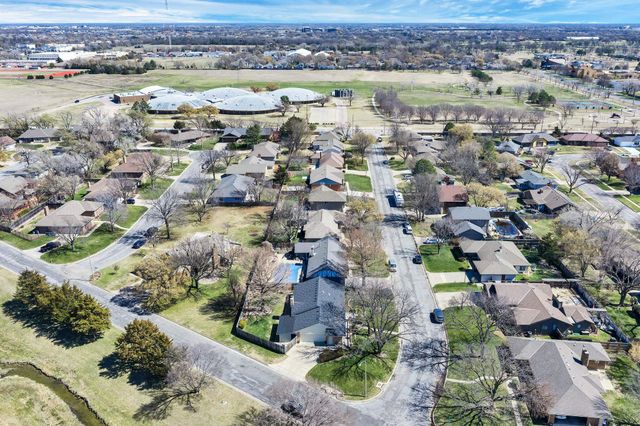 6902 E 14th St N, Wichita, KS 67206