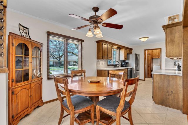 6902 E 14th St N, Wichita, KS 67206