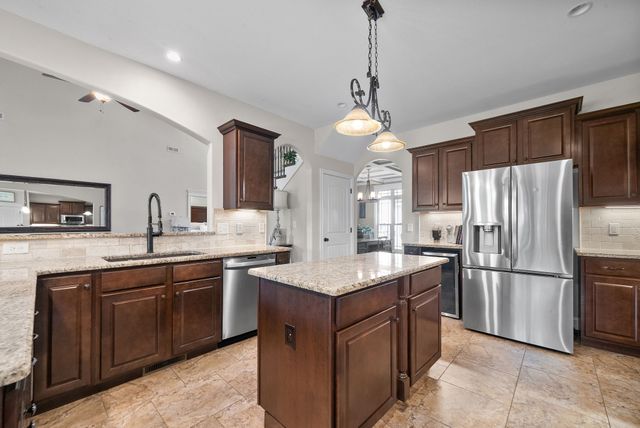 1165 Buggy Cv, Clarksville, TN 37043